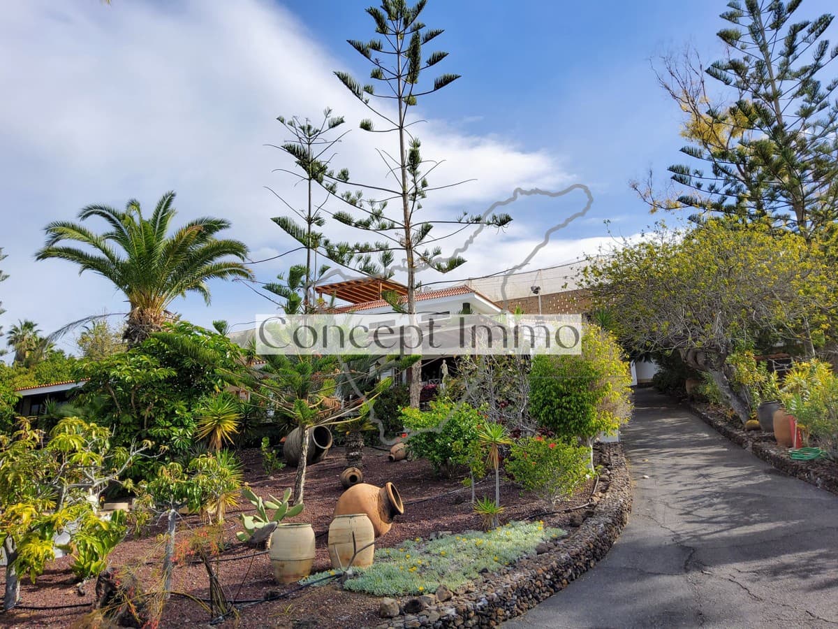 9 soveværelse Hotel til salg i Alcala med swimmingpool - € 3.050.000 (Ref: 9245276)