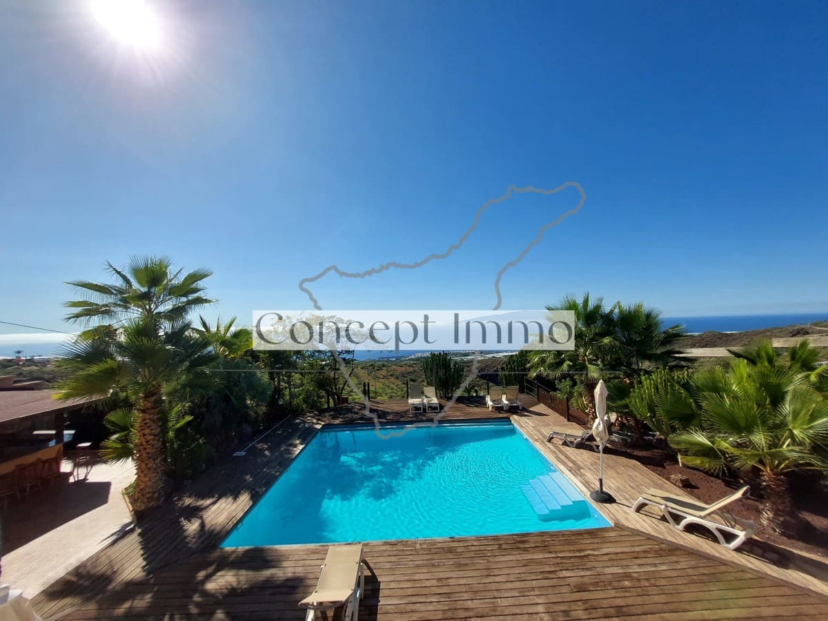 12 soveværelse Hotel til salg i Guia de Isora med swimmingpool - € 2.475.000 (Ref: 9245277)