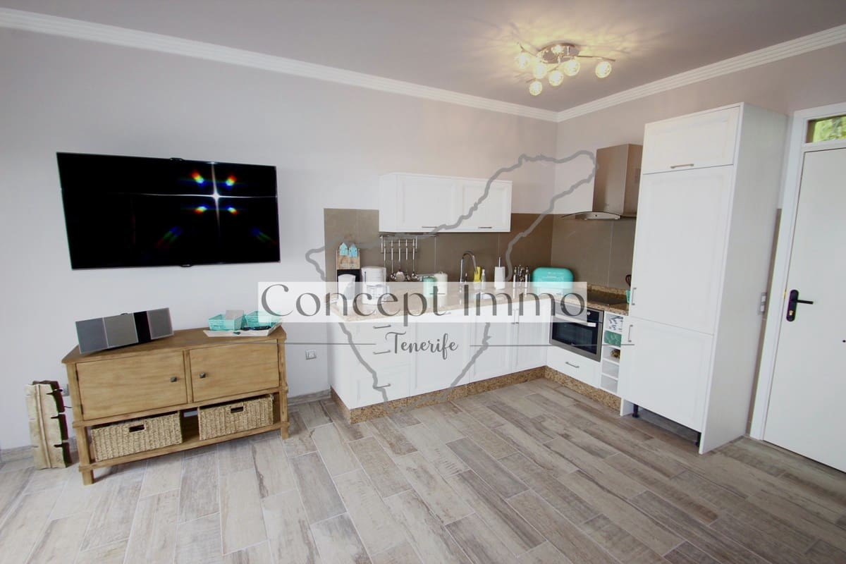 12 soveværelse Hotel til salg i Guia de Isora med swimmingpool - € 2.475.000 (Ref: 9245277)