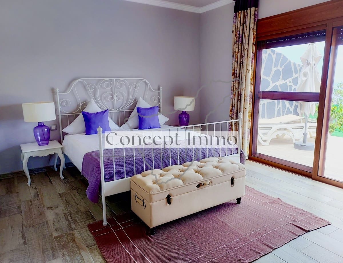 12 soveværelse Hotel til salg i Guia de Isora med swimmingpool - € 2.475.000 (Ref: 9245277)