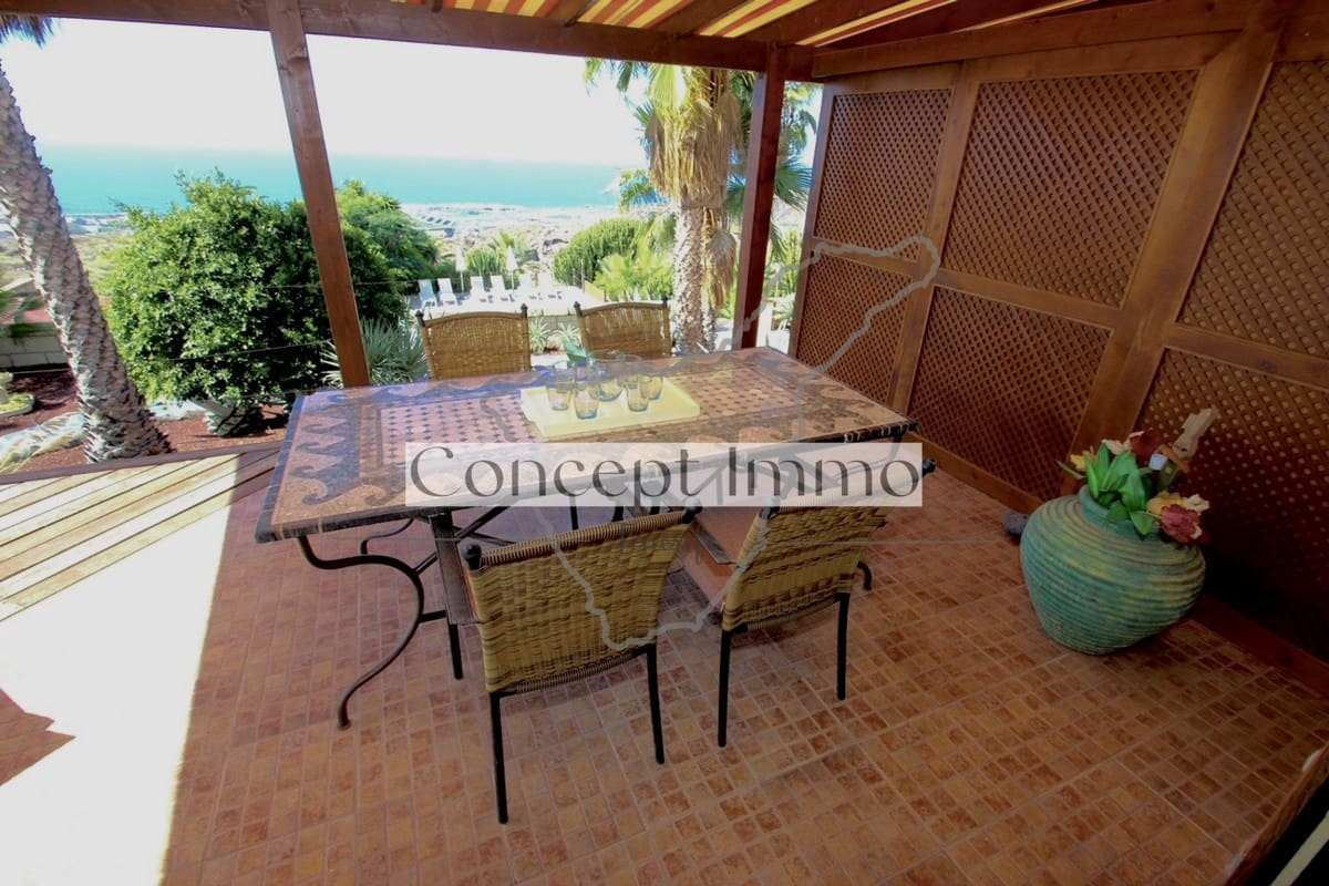 12 soveværelse Hotel til salg i Guia de Isora med swimmingpool - € 2.475.000 (Ref: 9245277)