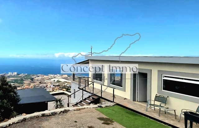 6 bedroom Townhouse for sale in Casco Urbano, Adeje with garage - € 850,000 (Ref: 9331817)