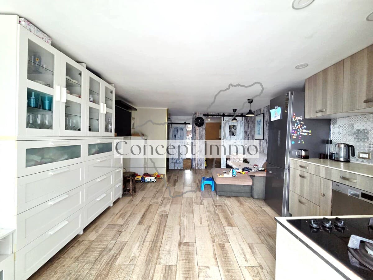 6 sypialnia Dom na sprzedaż w Adeje z garażem - 850 000 € (Ref: 9331817)