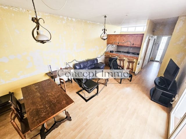 2 makuuhuone Rivitalo myytävänä paikassa Costa del Silencio, Arona mukana uima-altaan 
autotalli - 199 000 € (Ref: 9402711)