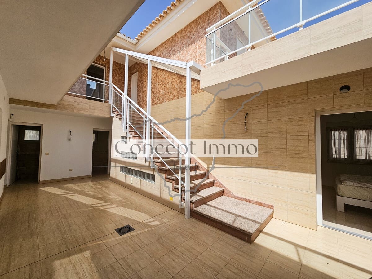 4 soverom Hus til salgs i Palm-Mar med garasje - € 750 000 (Ref: 9402713)