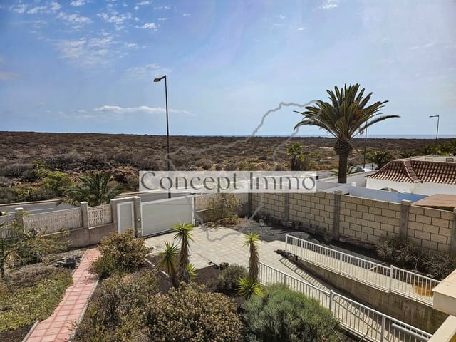 4 sypialnia Dom na sprzedaż w Palm-Mar, Arona z garażem - 750 000 € (Ref: 9402713)