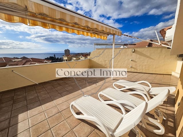 2 soveværelse Penthouse til salg i Los Cristianos, Arona med swimmingpool garage - € 670.000 (Ref: 9405862)