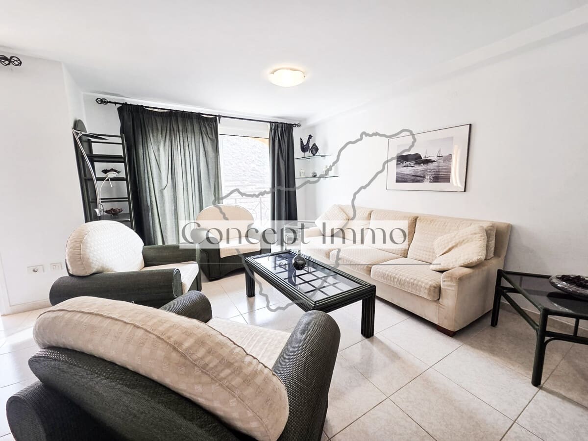 2 soverom Penthouse til salgs i Los Cristianos med svømmebasseng garasje - € 670 000 (Ref: 9405862)