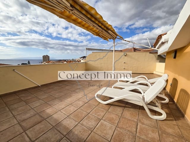 2 soveværelse Penthouse til salg i Los Cristianos, Arona med swimmingpool garage - € 670.000 (Ref: 9405862)