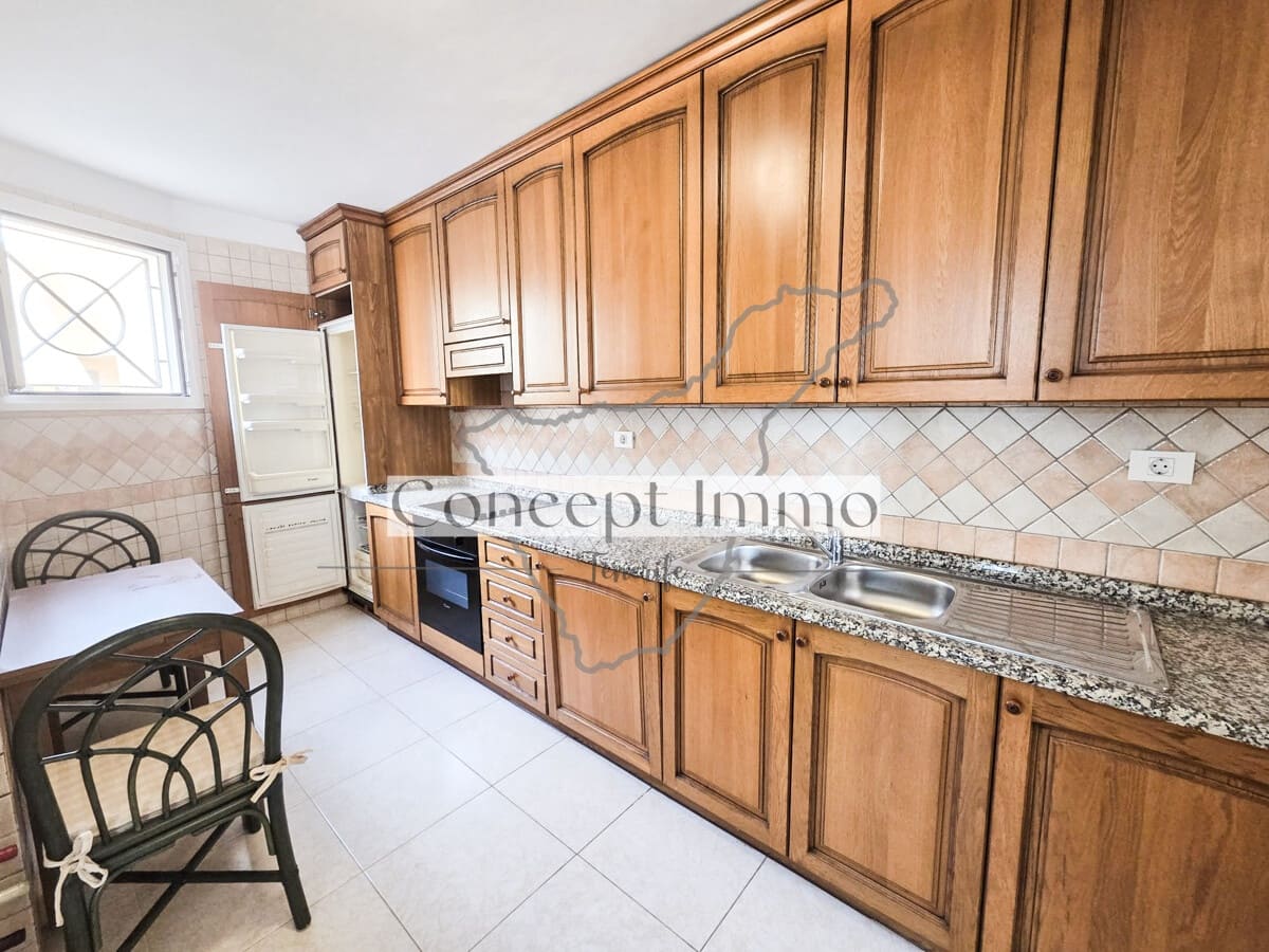 2 soverom Penthouse til salgs i Los Cristianos med svømmebasseng garasje - € 670 000 (Ref: 9405862)