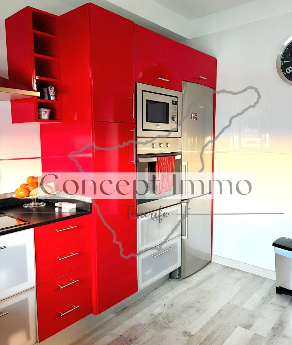 3 bedroom Townhouse for sale in Candelaria with pool garage - € 725,000 (Ref: 9498010)
