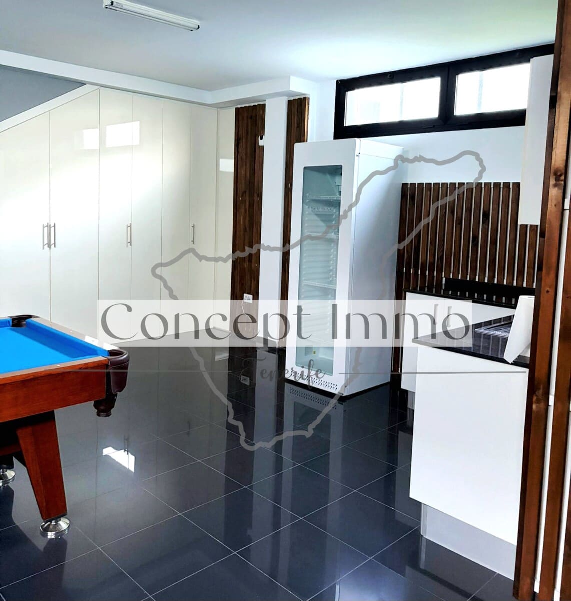3 bedroom Townhouse for sale in Candelaria with pool garage - € 725,000 (Ref: 9498010)