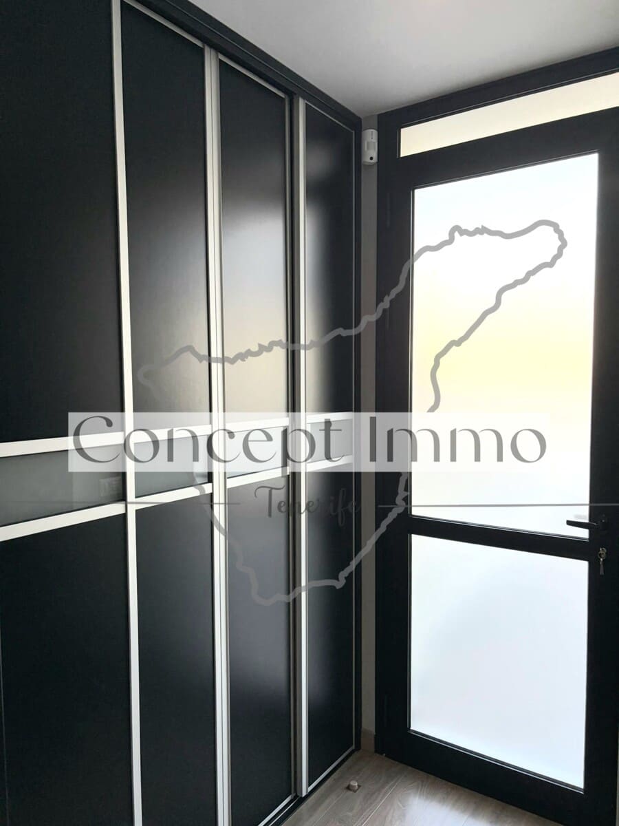 3 bedroom Townhouse for sale in Candelaria with pool garage - € 725,000 (Ref: 9498010)