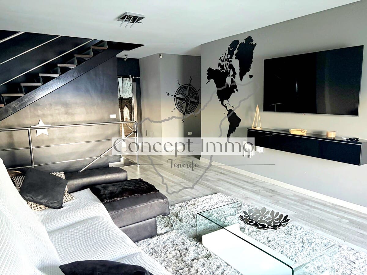 3 bedroom Townhouse for sale in Candelaria with pool garage - € 725,000 (Ref: 9498010)