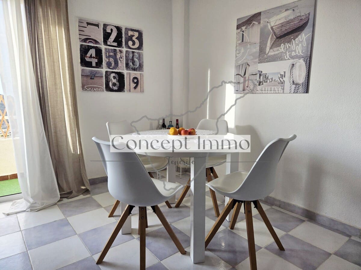 2 bedroom Flat for sale in La Camella - € 235,000 (Ref: 9511278)