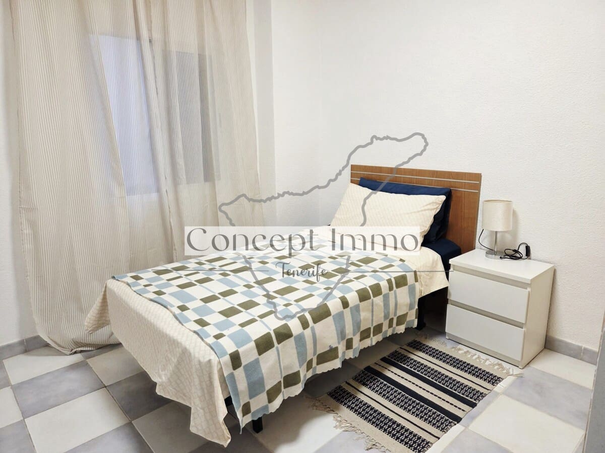 2 bedroom Flat for sale in La Camella - € 235,000 (Ref: 9511278)