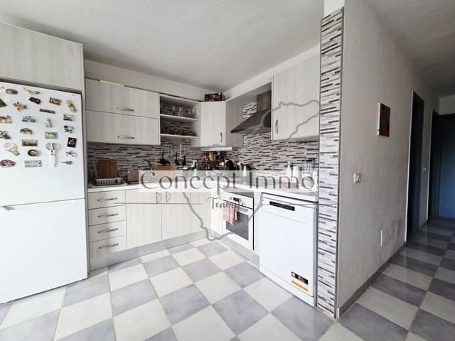 2 bedroom Flat for sale in La Camella, Arona - € 235,000 (Ref: 9511278)