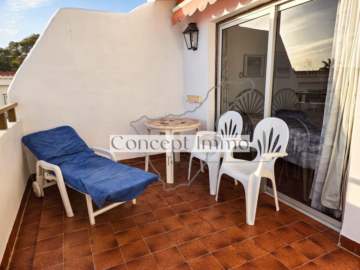 1 soveværelse Lejlighed til salg i Los Cristianos med swimmingpool - € 299.000 (Ref: 9523680)