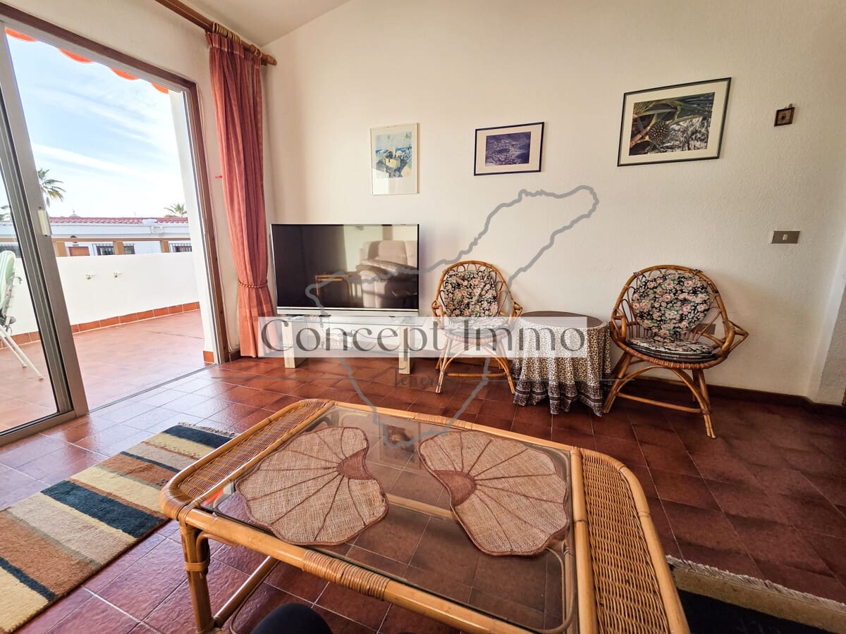 1 soveværelse Lejlighed til salg i Los Cristianos med swimmingpool - € 299.000 (Ref: 9523680)