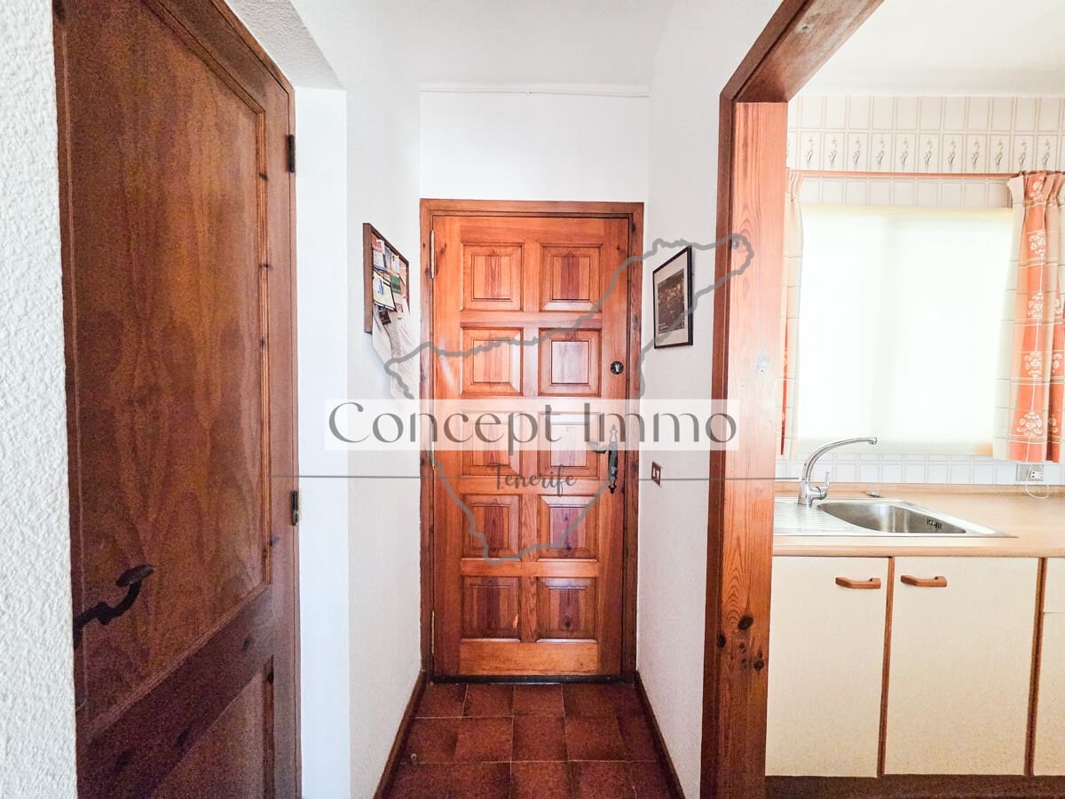 1 soveværelse Lejlighed til salg i Los Cristianos med swimmingpool - € 299.000 (Ref: 9523680)