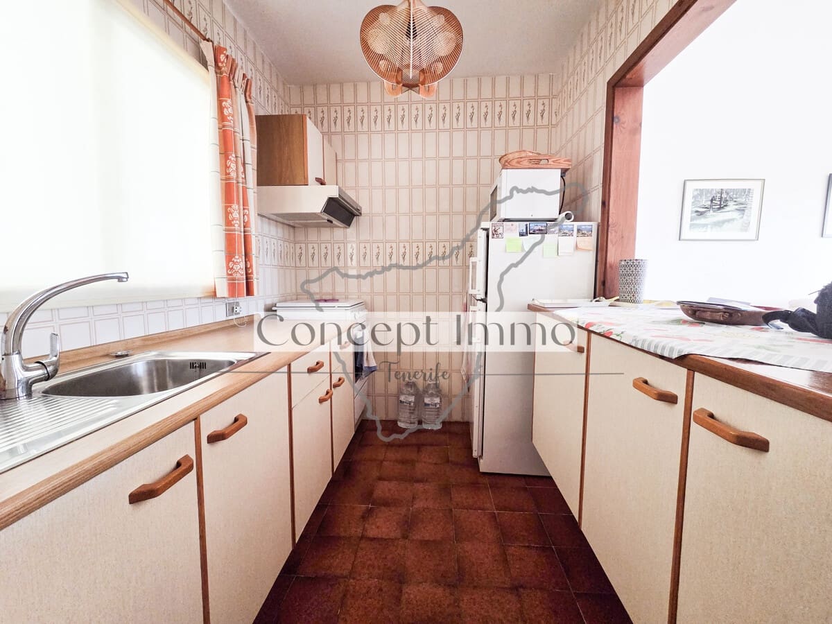 1 soveværelse Lejlighed til salg i Los Cristianos med swimmingpool - € 299.000 (Ref: 9523680)