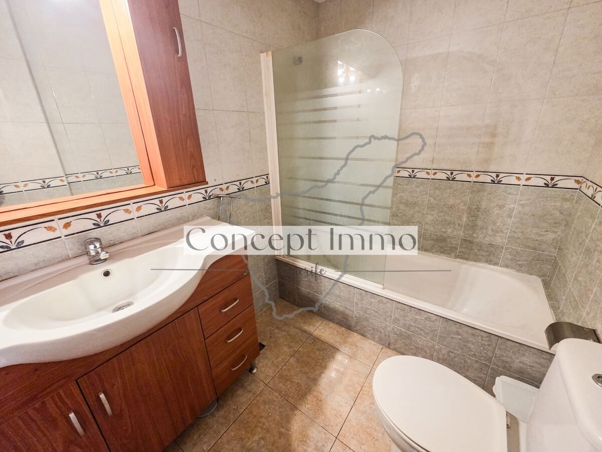 2 sovrum Lägenhet till salu i Buzanada med garage - 210 000 € (Ref: 9572273)