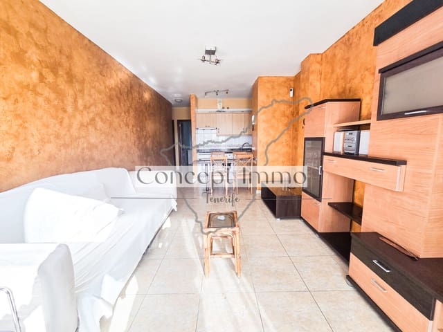 2 sovrum Lägenhet till salu i Buzanada, Arona med garage - 210 000 € (Ref: 9572273)