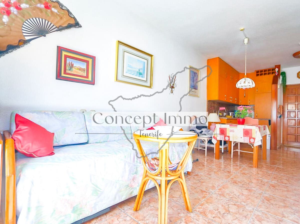 1 soveværelse Lejlighed til salg i Los Cristianos med swimmingpool - € 249.000 (Ref: 9624023)