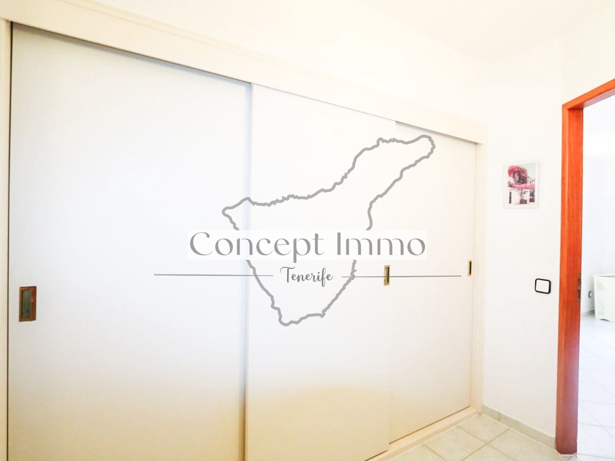 2 slaapkamer Bungalow te koop in Costa Adeje met zwembad - € 550.000 (Ref: 9629211)