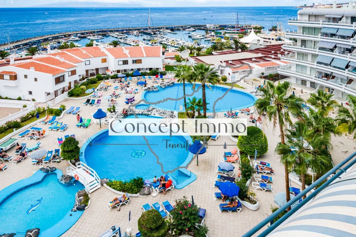 2 makuuhuone Asunto myytävänä paikassa Costa Adeje mukana uima-altaan - 549 000 € (Ref: 9638082)