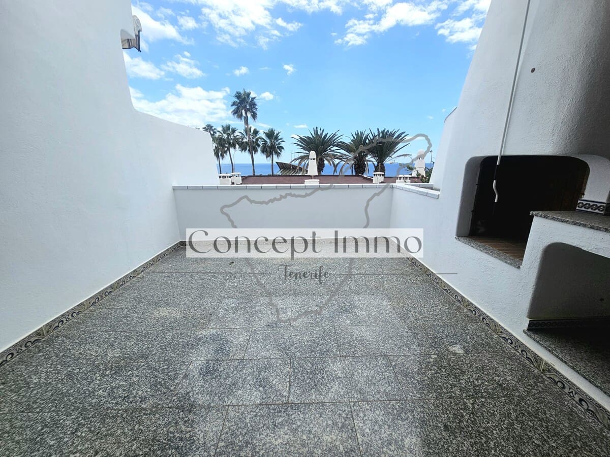 2 makuuhuone Asunto myytävänä paikassa Costa Adeje mukana uima-altaan - 549 000 € (Ref: 9638082)