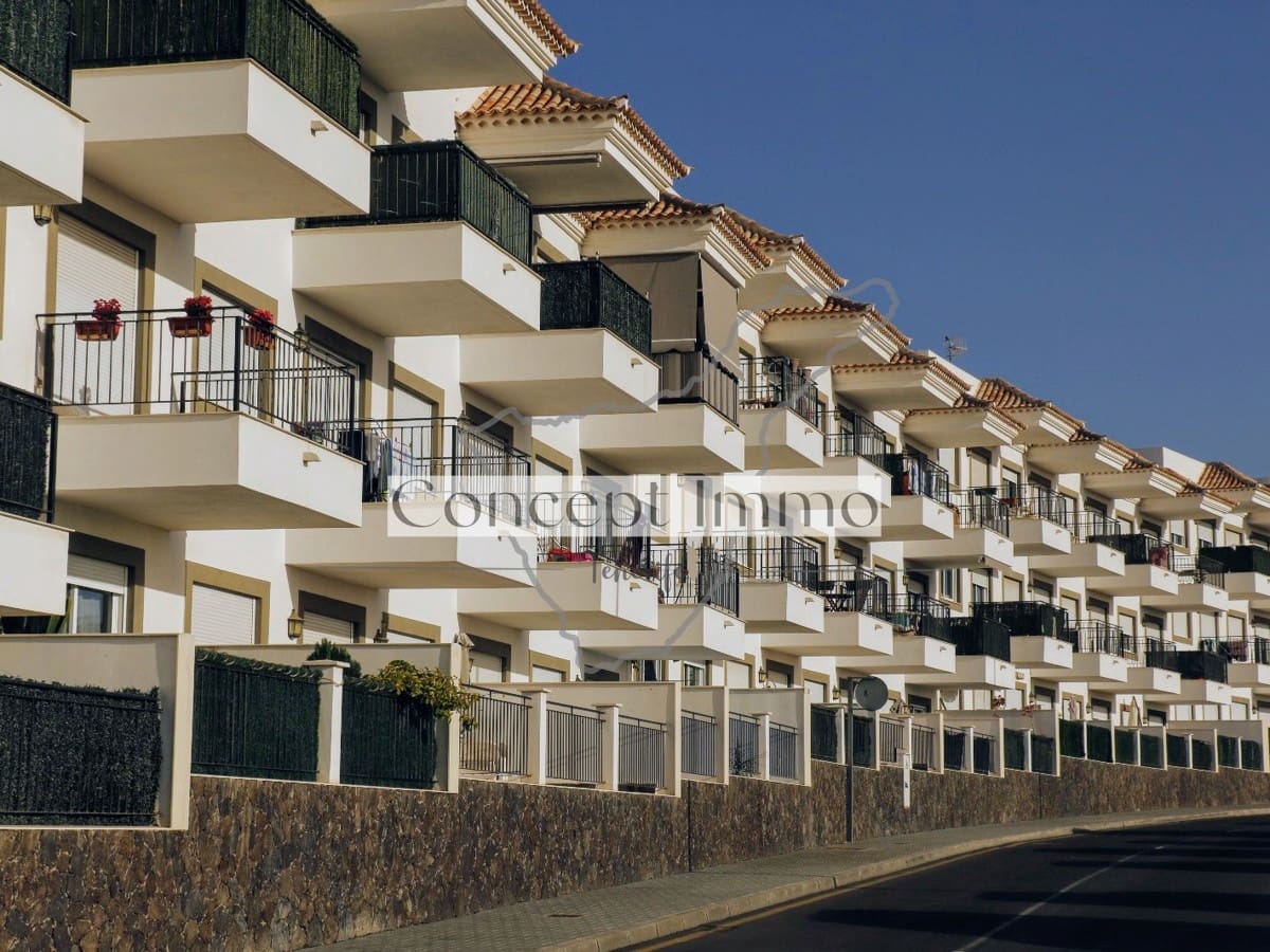 1 sovrum Lägenhet till salu i Guargacho med garage - 225 000 € (Ref: 9638083)