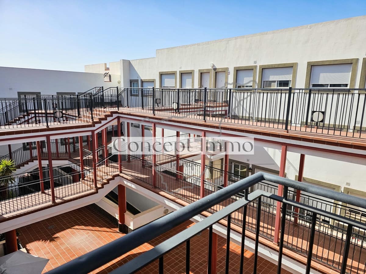 1 sovrum Lägenhet till salu i Guargacho med garage - 225 000 € (Ref: 9638083)