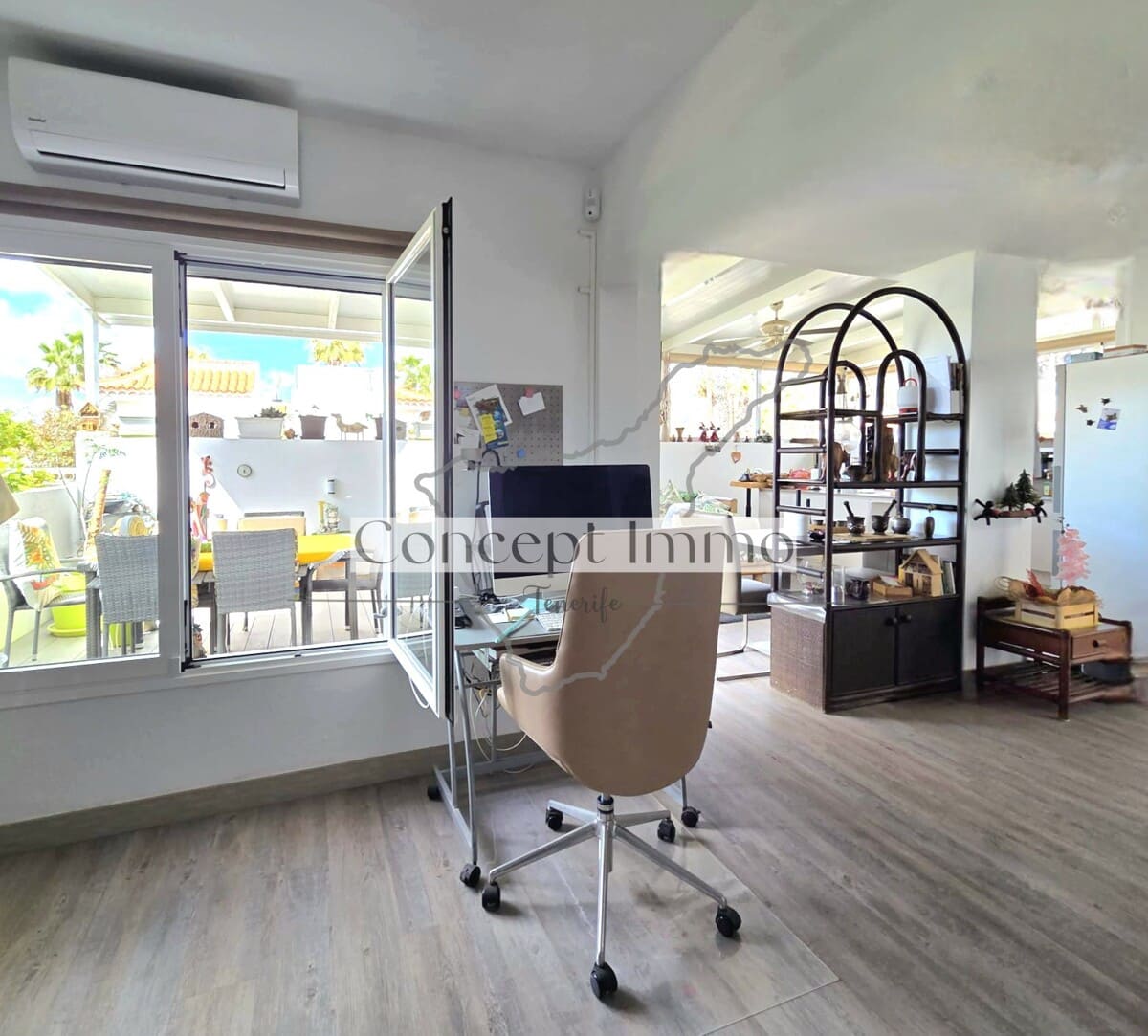 3 makuuhuone Omakotitalo myytävänä paikassa Palm-Mar mukana 
autotalli - 580 000 € (Ref: 9643393)