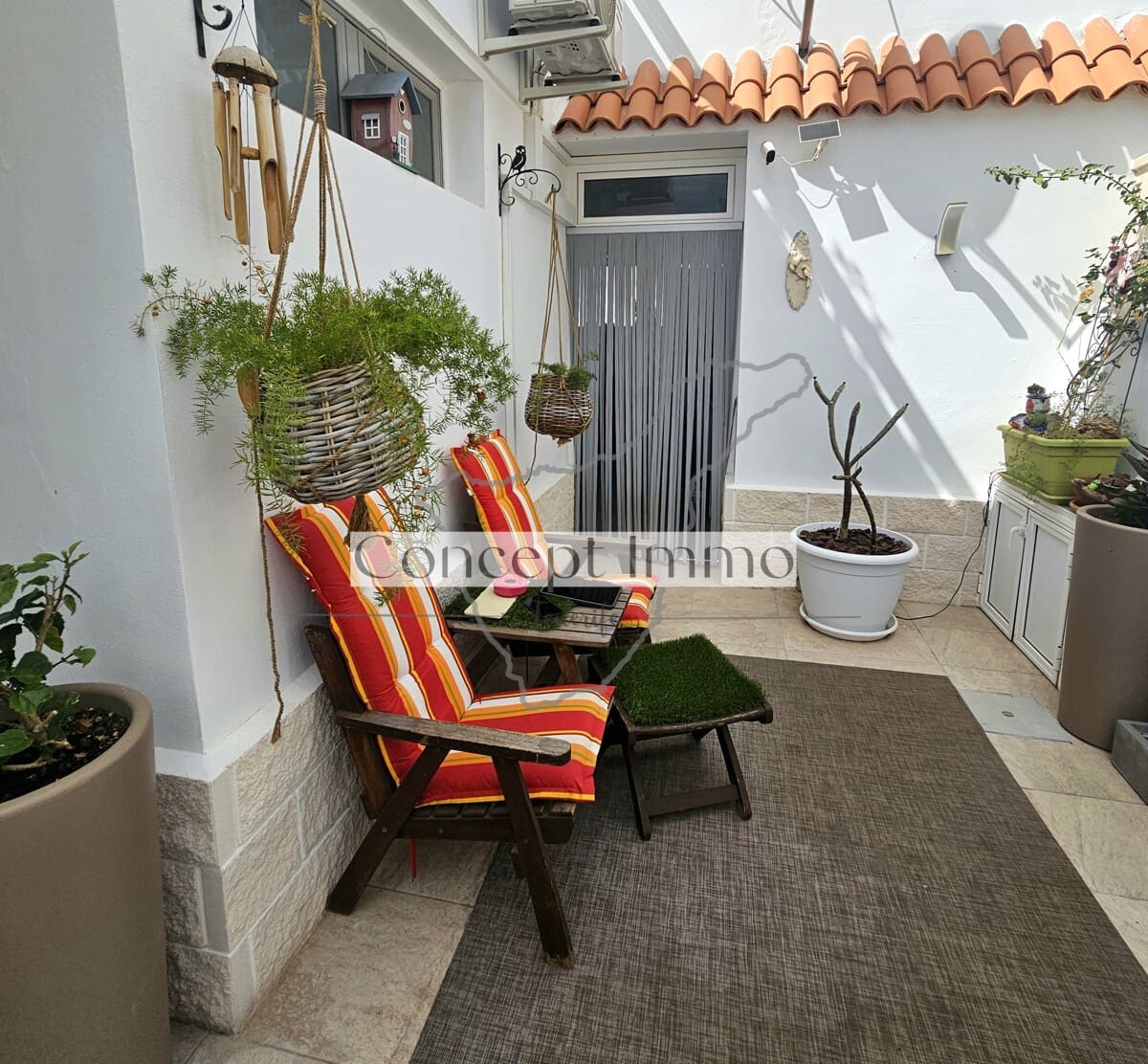 3 makuuhuone Omakotitalo myytävänä paikassa Palm-Mar mukana 
autotalli - 580 000 € (Ref: 9643393)