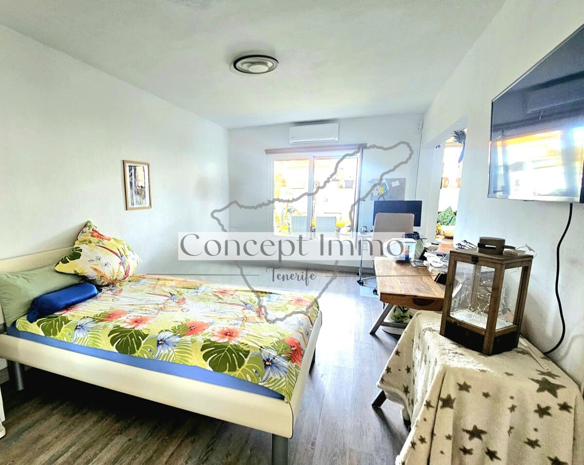 3 makuuhuone Omakotitalo myytävänä paikassa Palm-Mar mukana 
autotalli - 580 000 € (Ref: 9643393)