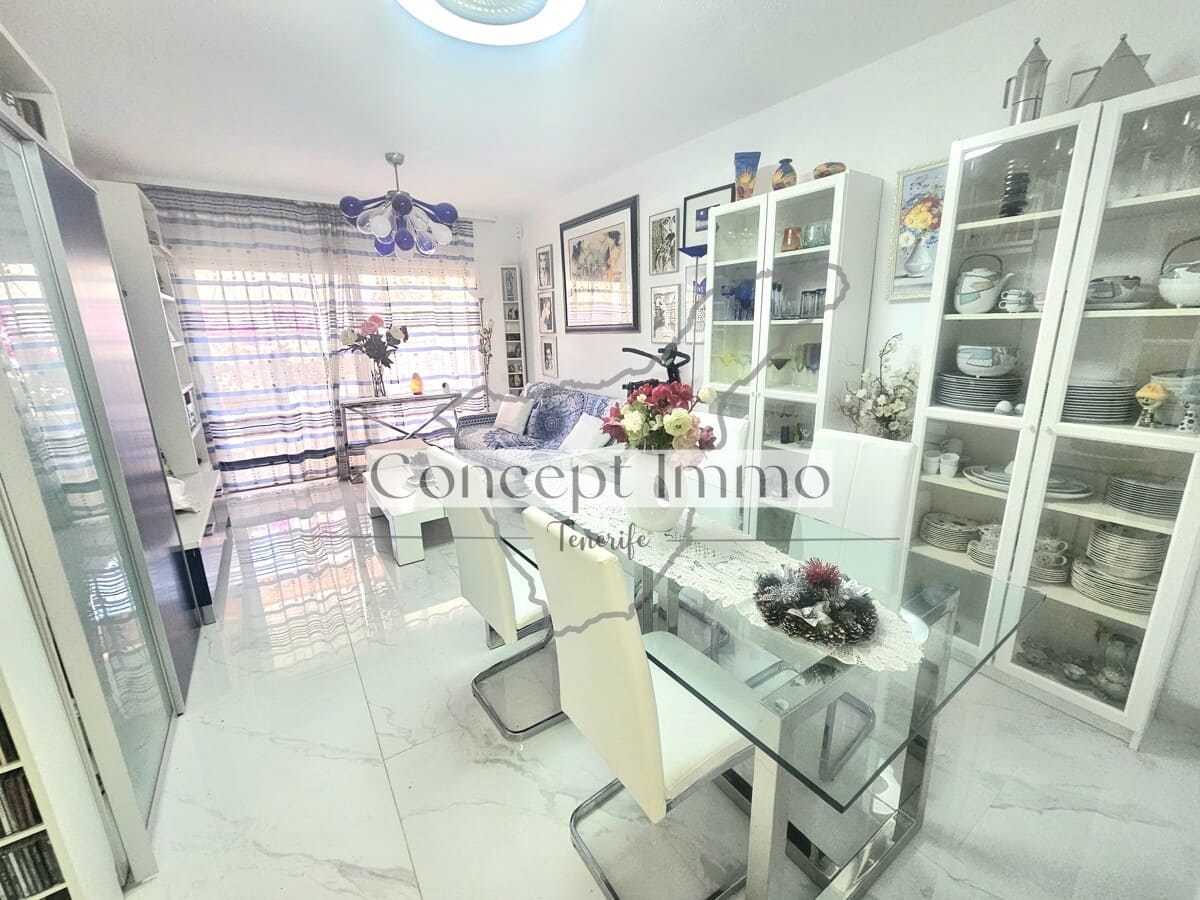 2 Zimmer Wohnung zu verkaufen in Los Cristianos mit Pool - 490.000 € (Ref: 9654433)