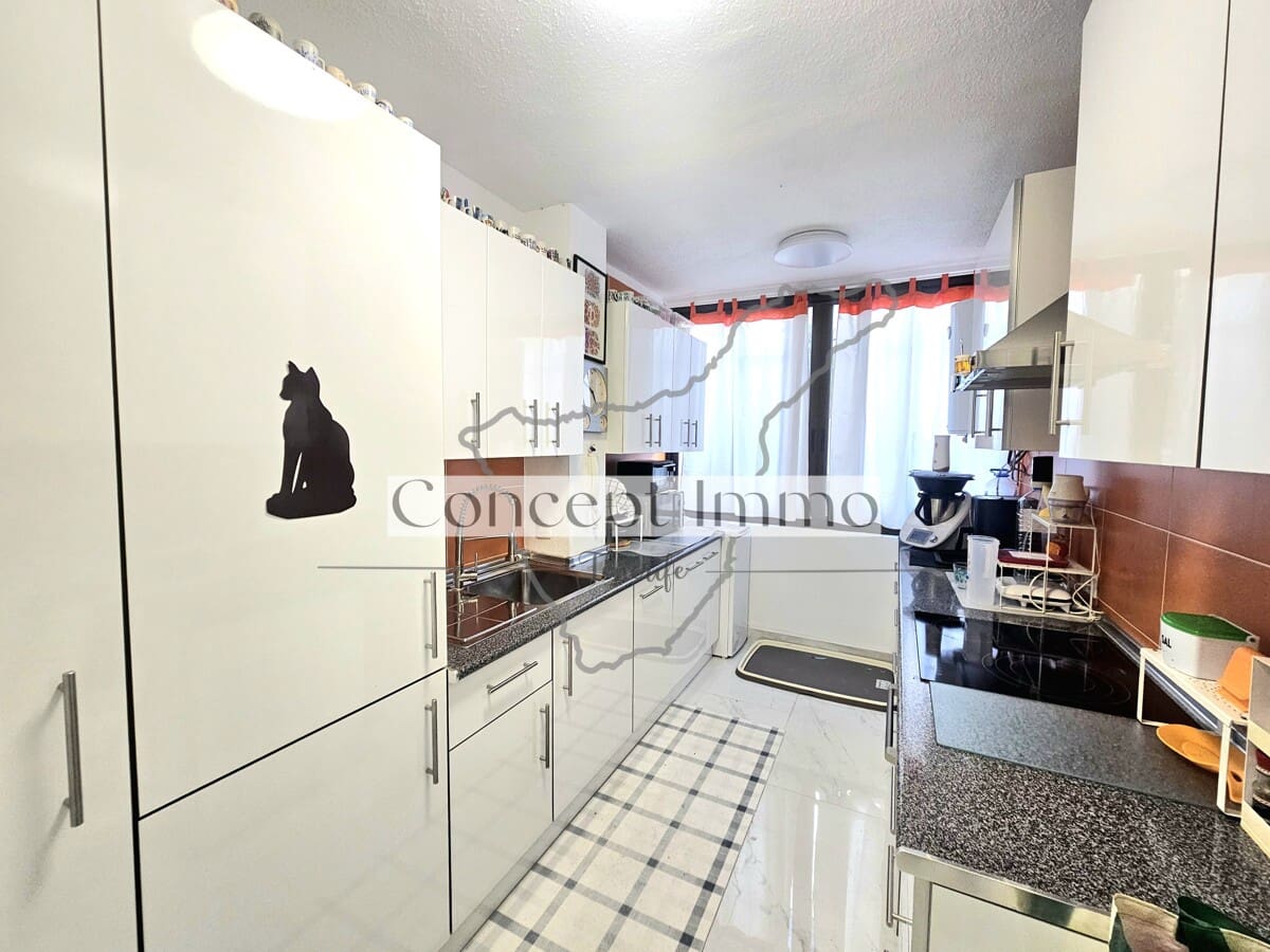 2 Zimmer Wohnung zu verkaufen in Los Cristianos mit Pool - 490.000 € (Ref: 9654433)