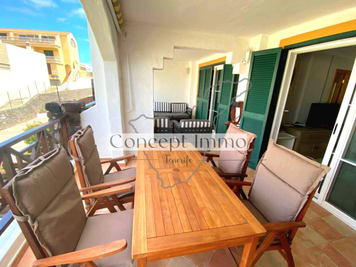 1 soverom Leilighet til salgs i Costa del Silencio med svømmebasseng - € 330 000 (Ref: 9665722)