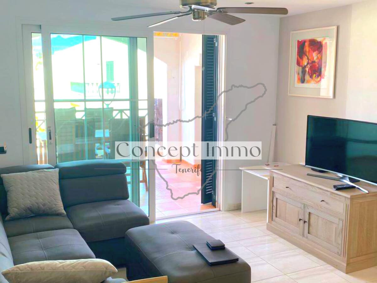 1 soverom Leilighet til salgs i Costa del Silencio med svømmebasseng - € 330 000 (Ref: 9665722)