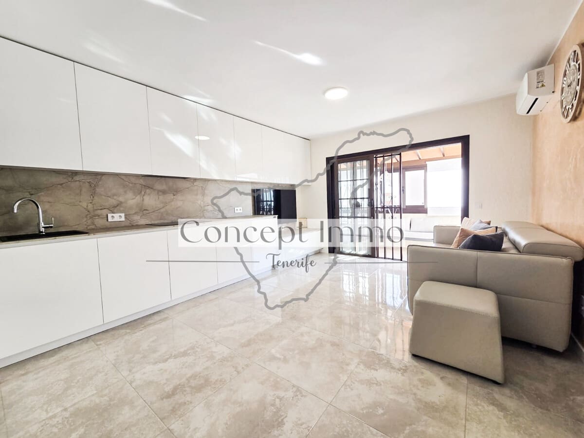 1 quarto Apartamento para venda em Costa del Silencio com piscina - 219 000 € (Ref: 9691508)