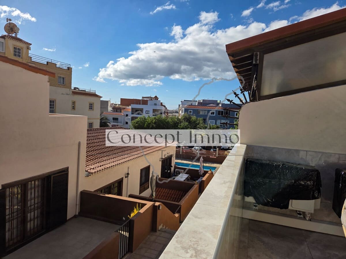 1 quarto Apartamento para venda em Costa del Silencio com piscina - 219 000 € (Ref: 9691508)
