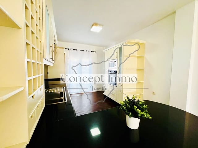 3 chambre Penthouse à vendre à Playa Fañabe, Adeje avec piscine - 780 000 € (Ref: 9747304)