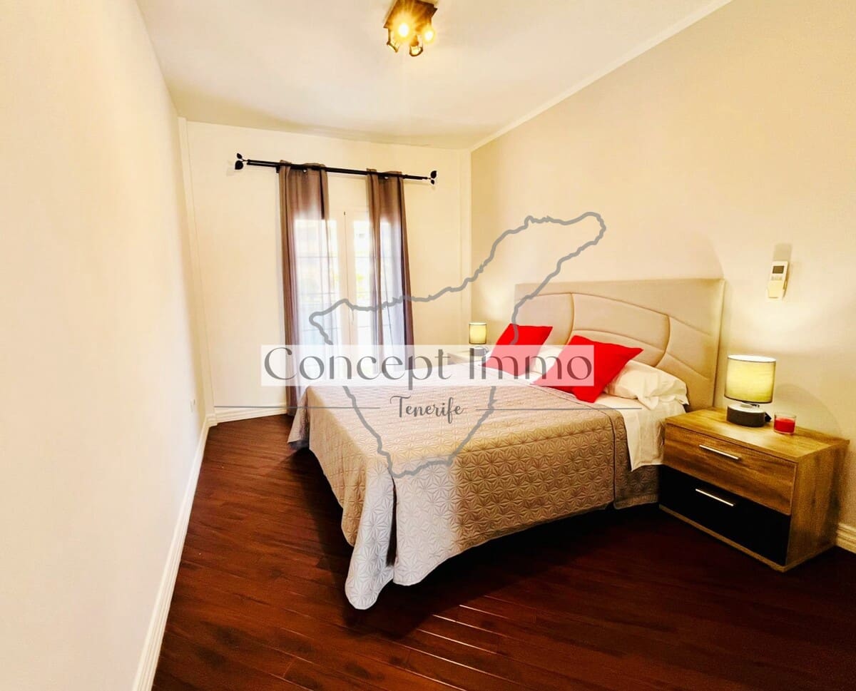 3 chambre Penthouse à vendre à Costa Adeje avec piscine - 780 000 € (Ref: 9747304)