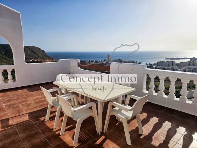 Ático de 2 habitaciones en Los Cristianos, Arona en venta con piscina garaje - 435.000 € (Ref: 9751506)