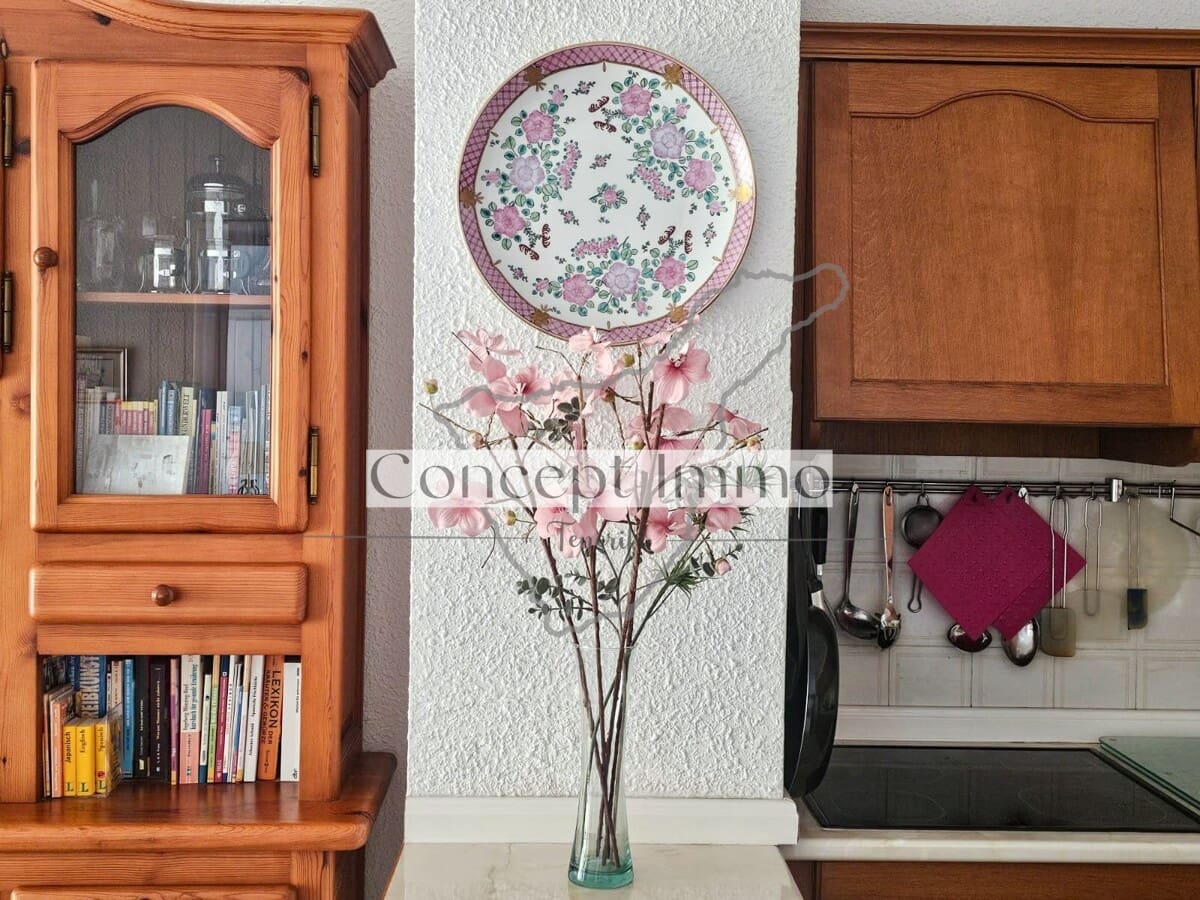 Ático de 2 habitaciones en Los Cristianos en venta con piscina garaje - 435.000 € (Ref: 9751506)