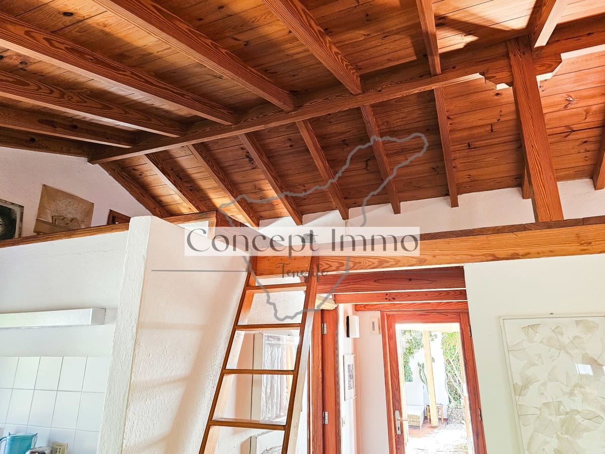 3 sovrum Finca/Hus på landet till salu i Chirche med garage - 595 000 € (Ref: 9761456)