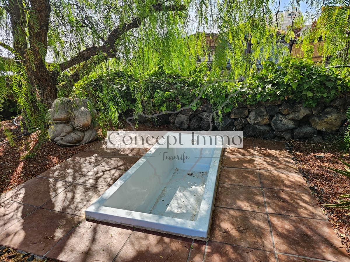 3 sovrum Finca/Hus på landet till salu i Chirche med garage - 595 000 € (Ref: 9761456)