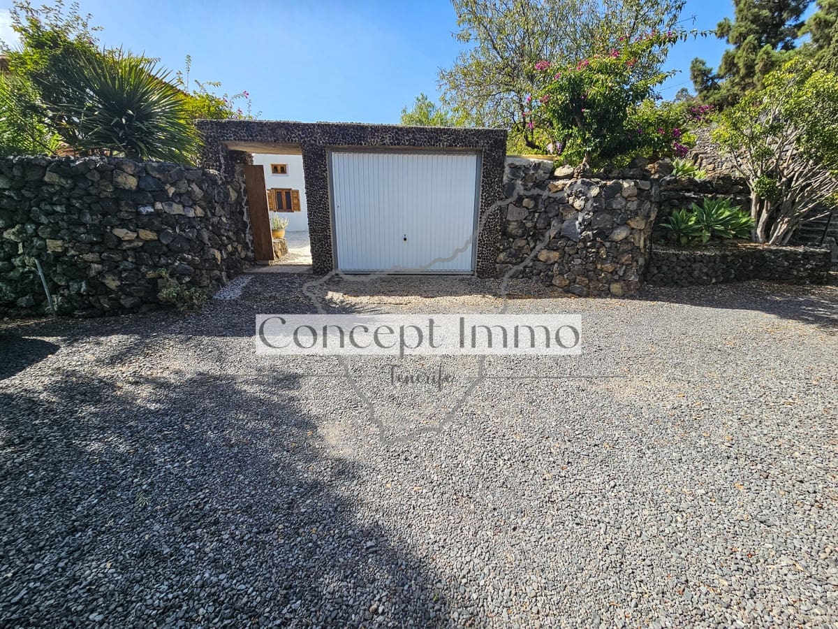 3 sovrum Finca/Hus på landet till salu i Chirche med garage - 595 000 € (Ref: 9761456)