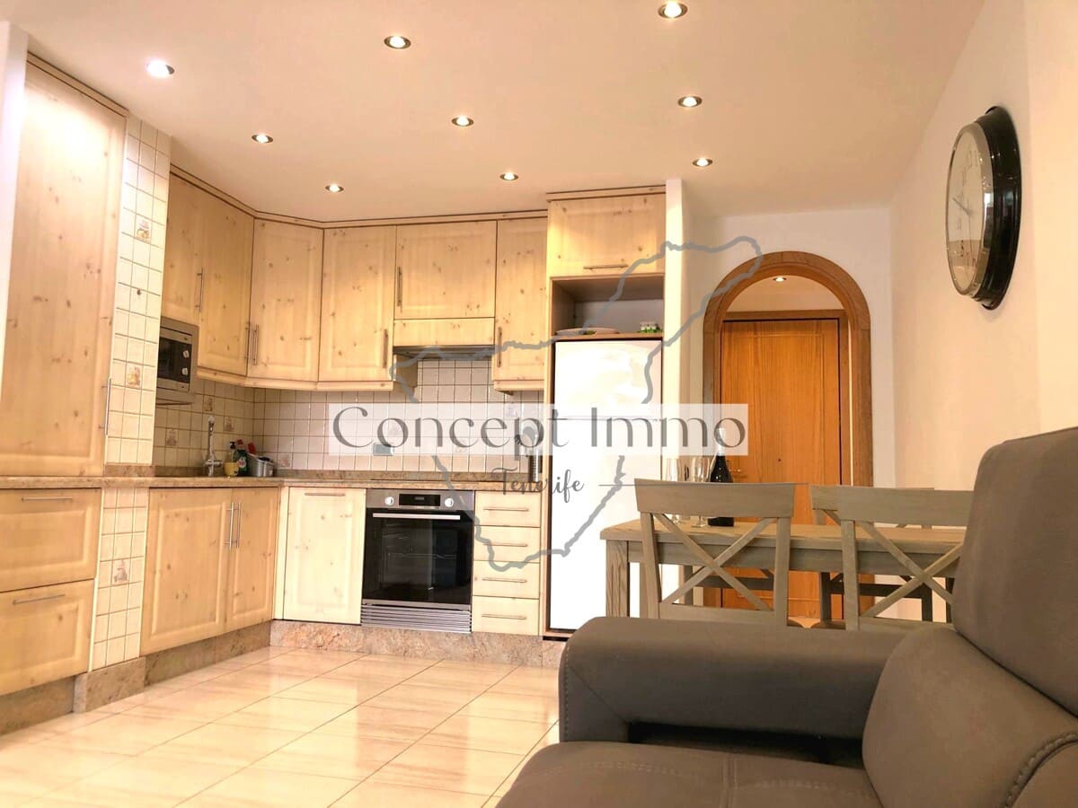 1 bedroom Flat for sale in Costa del Silencio with pool - € 295,000 (Ref: 9830237)